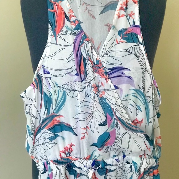 NWT Apana Light floral Jumpsuit Size M - Picture 4 of 7